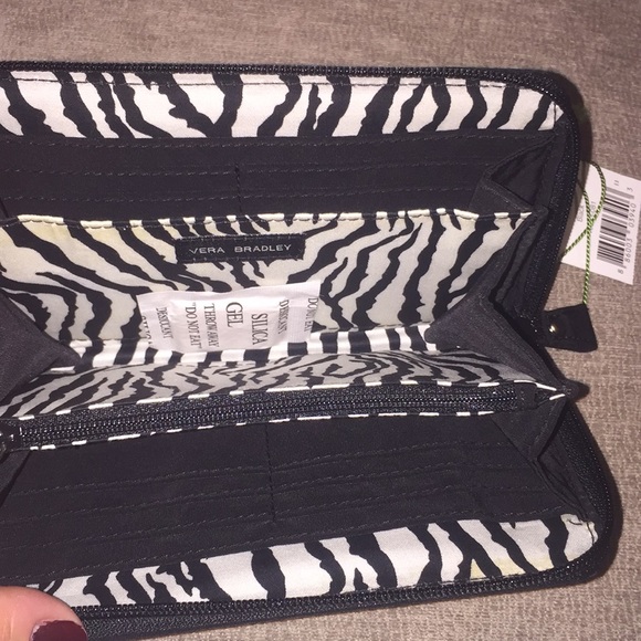 Wallet - Picture 2 of 6